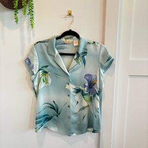 Tommy Bahama Blue Floral Button Down Shirt